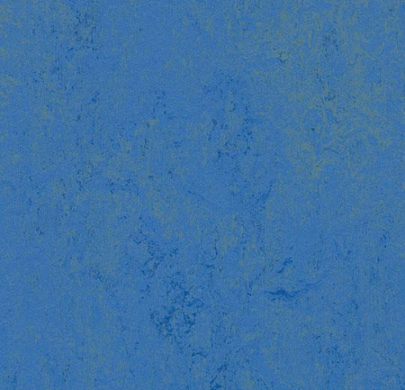 373935 blue glow